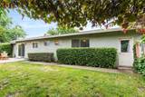 6 Plaza Way - Photo 27