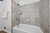3424 Woodview Dr - Photo 29