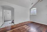 10863 Highway 99 - Photo 44