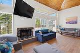 728 Jamaica Court - Photo 13