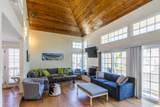 728 Jamaica Court - Photo 16