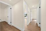 1326 Marine - Photo 29