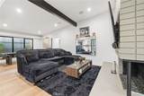 15456 Victory Boulevard - Photo 8