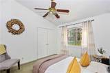 329 Sherwood Boulevard - Photo 14