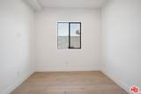 735 Gramercy Place - Photo 11