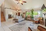 207 Navajo Street - Photo 5