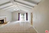 6200 Jamieson Avenue - Photo 12