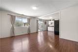 2135 Glenroy - Photo 4