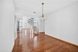 5216 Yarmouth Avenue - Photo 9