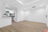 2033 Beloit Avenue - Photo 10