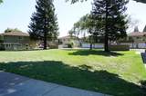 902 Gilchrist - Photo 15