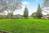 902 Gilchrist - Photo 16