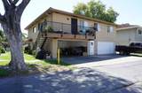 902 Gilchrist - Photo 2