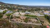 955 Enchanted Way - Photo 32