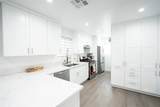 2848 Frederic - Photo 16