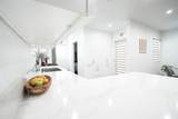 2848 Frederic - Photo 17