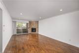 5520 Owensmouth - Photo 1