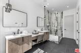 14602 Morrison Street - Photo 15