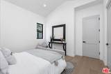 14602 Morrison Street - Photo 20