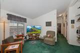 391 Montclair - Photo 14