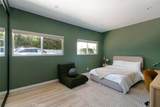 22841 Calvert St - Photo 32