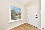916 Victoria Avenue - Photo 2