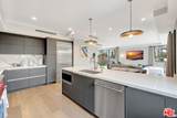 1017 N Croft Ave - Photo 17