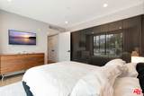 1017 N Croft Ave - Photo 22
