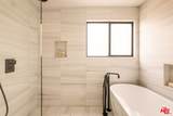 924 N West Knoll Drive - Photo 35