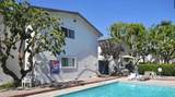 18555 Collins Street - Photo 7