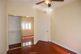 2345 Montrose Avenue - Photo 23