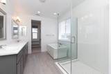 2720 Parkview Way - Photo 19