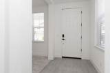 2720 Parkview Way - Photo 3