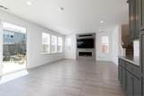 2720 Parkview Way - Photo 6