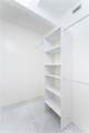 537 Spencer Street - Photo 8