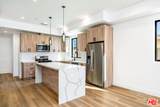 2204 1/2 Carmona Avenue - Photo 5