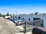 623 Young Street - Photo 18