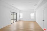 5826 Craner Avenue - Photo 10