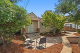 385 Carmelita Drive - Photo 3