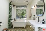 947 Cloverdale Avenue - Photo 20