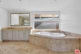 4186 Regal Oak Drive - Photo 38