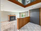 2235 Burnside - Photo 9