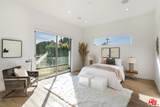 8932 Dorrington Avenue - Photo 17