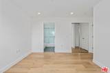 1060 Bronson Avenue - Photo 16