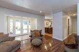 525 Clubhouse Drive - Photo 15
