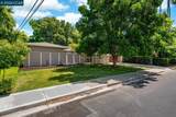 1642 Carriage Dr - Photo 3