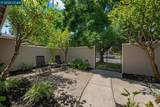 1642 Carriage Dr - Photo 6