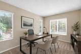 10457 Lake Breeze Dr - Photo 43