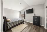 346 Jarvis - Photo 27