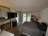 521 Lyon - Photo 14